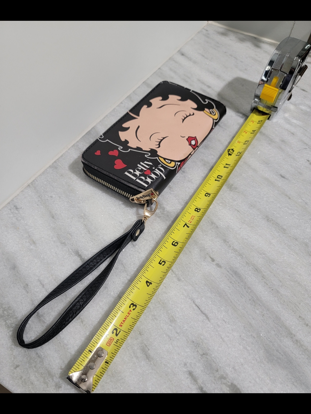 Betty Boop Black Graphic Wristlet Wallet - Picture 6 of 7